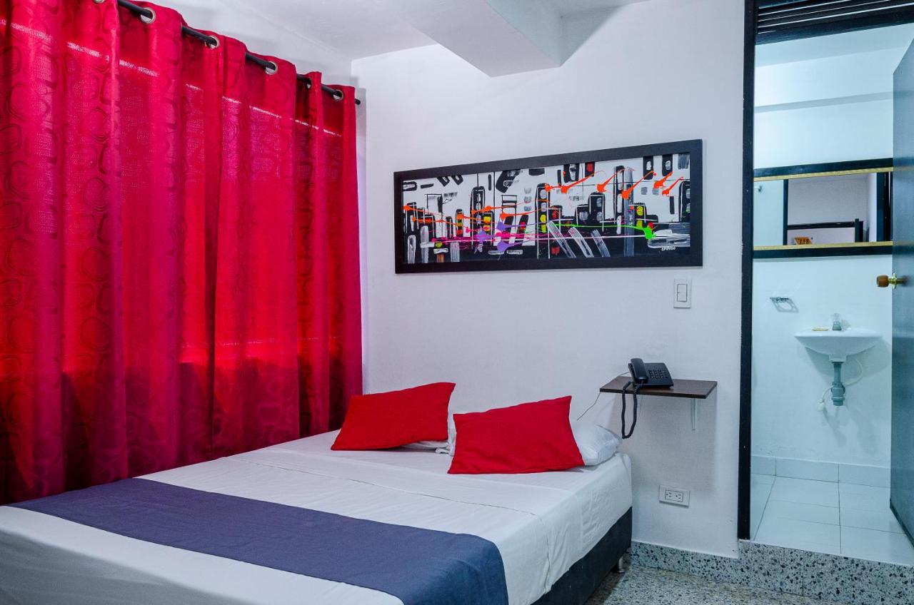 Hotel Jc 43 Меделин Екстериор снимка
