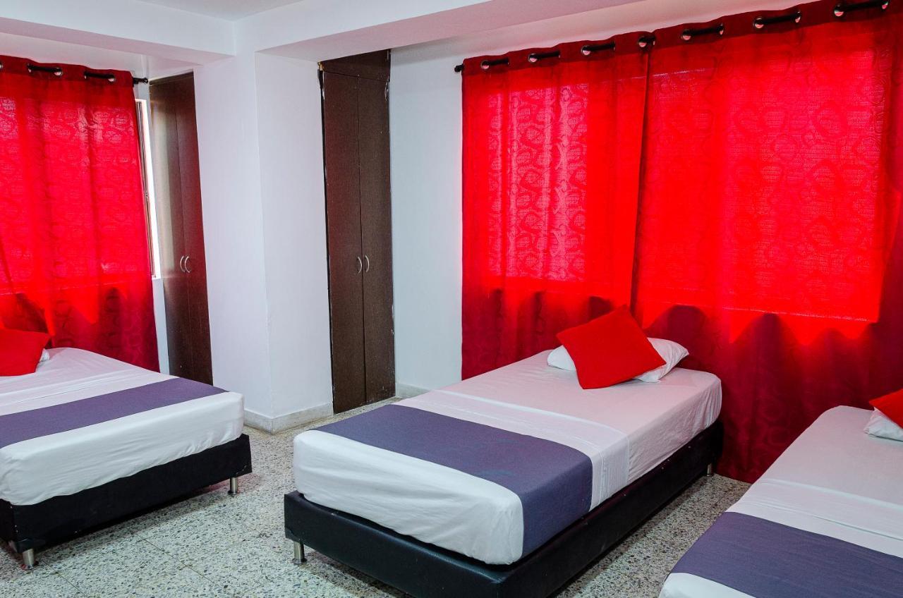 Hotel Jc 43 Меделин Екстериор снимка