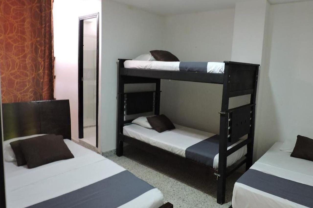 Hotel Jc 43 Меделин Екстериор снимка