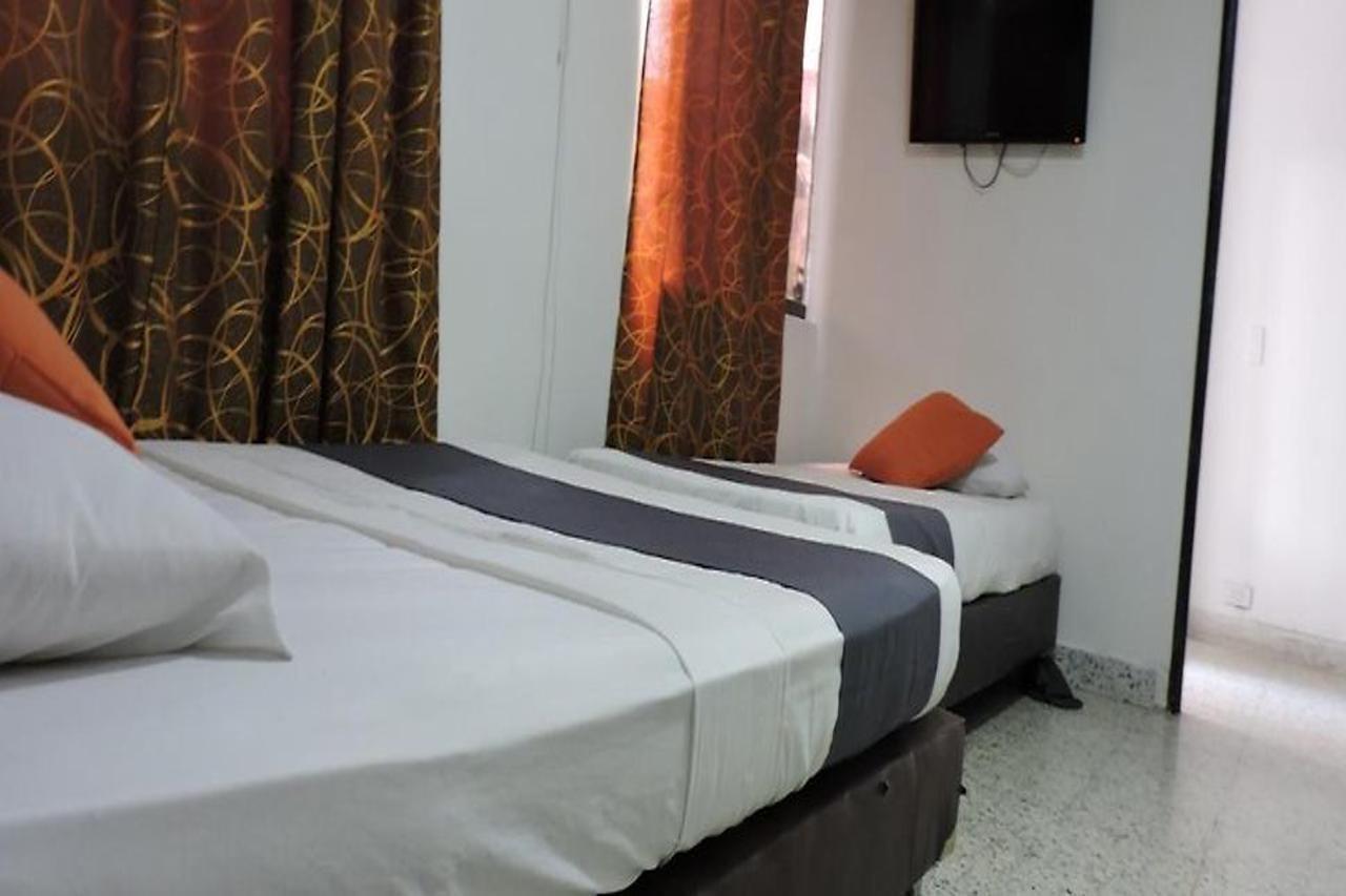 Hotel Jc 43 Меделин Екстериор снимка