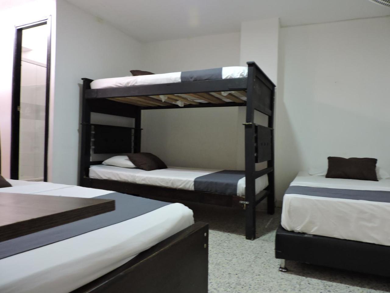 Hotel Jc 43 Меделин Екстериор снимка