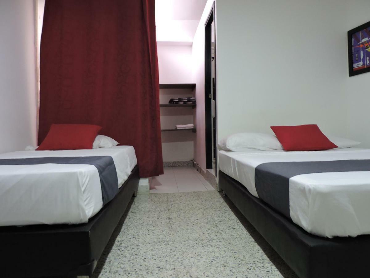 Hotel Jc 43 Меделин Екстериор снимка