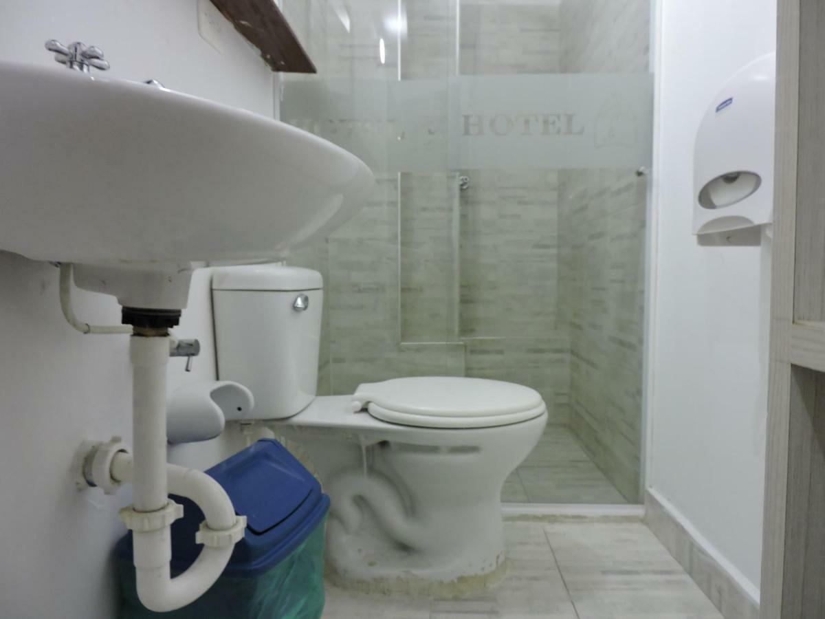 Hotel Jc 43 Меделин Екстериор снимка
